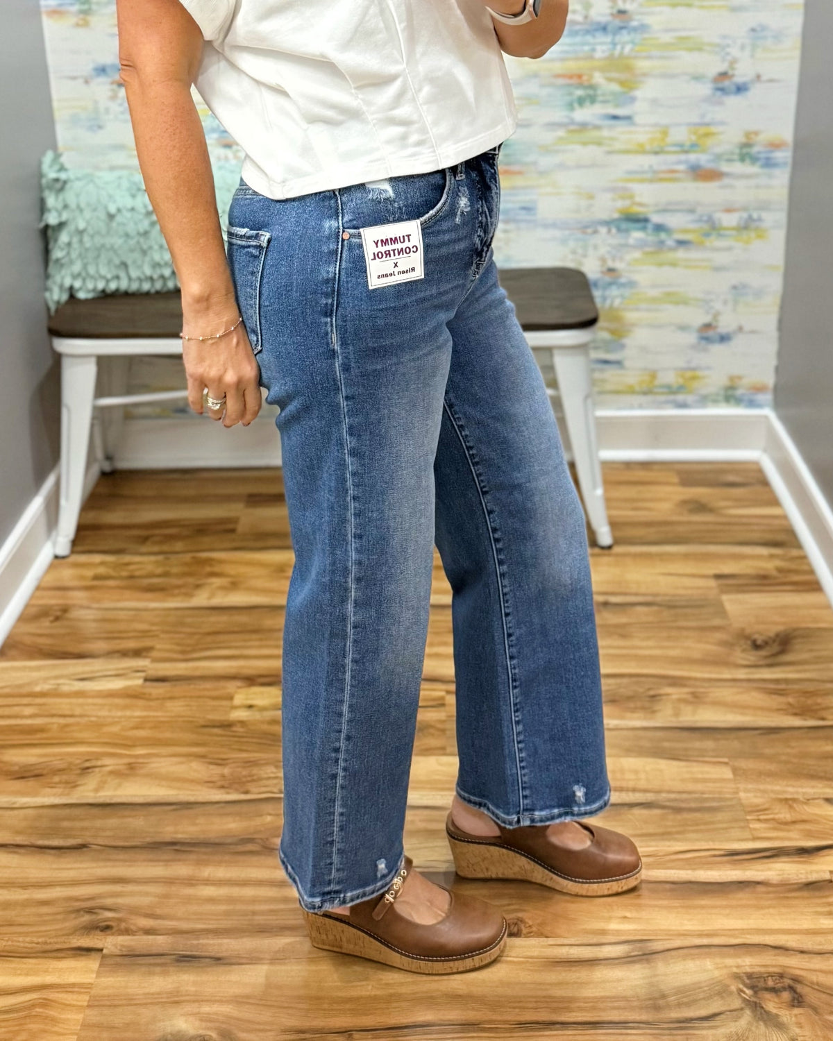 Risen Crop Wide Leg Jeans