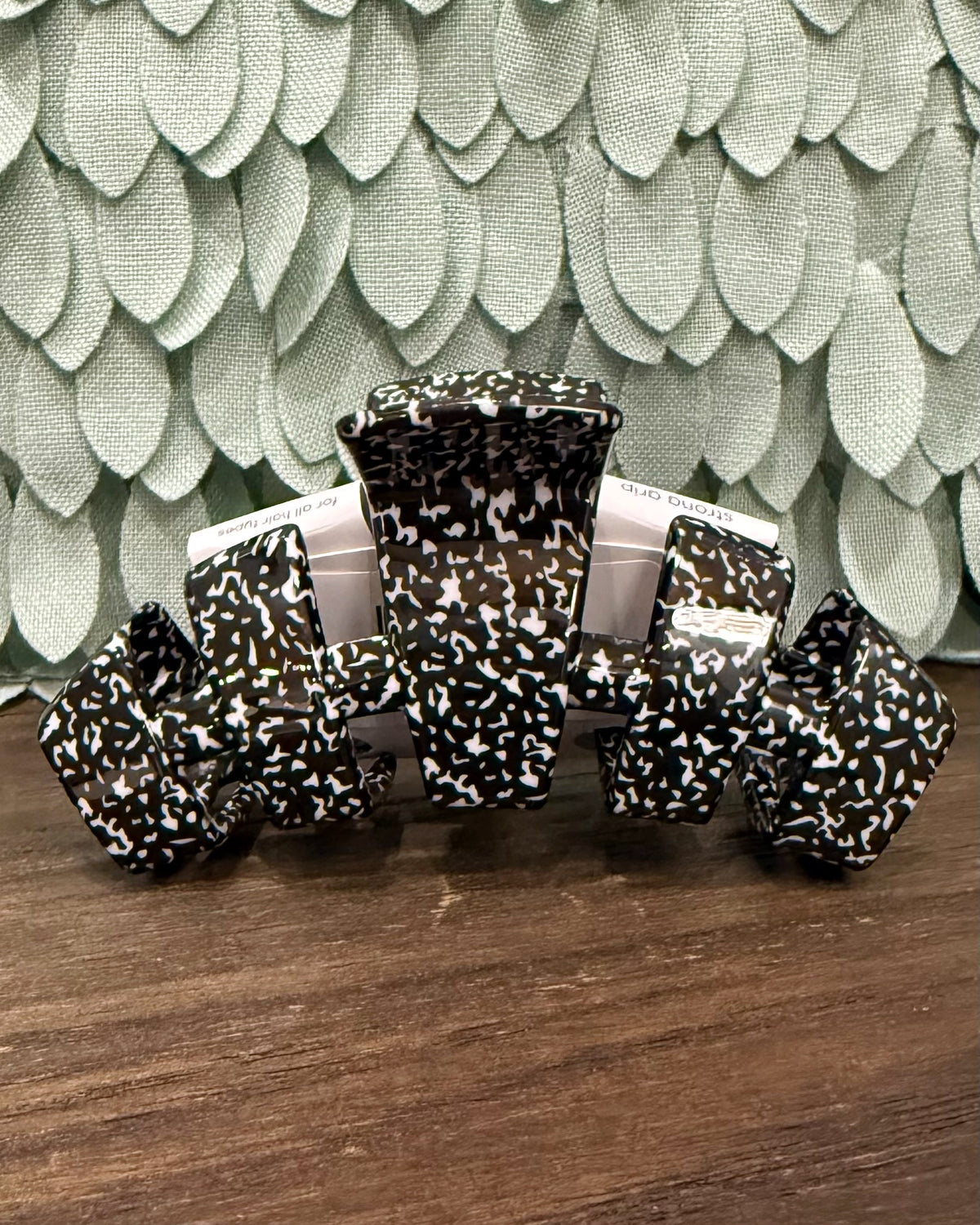 TELETIES Classic Hair Clip in Study Session
