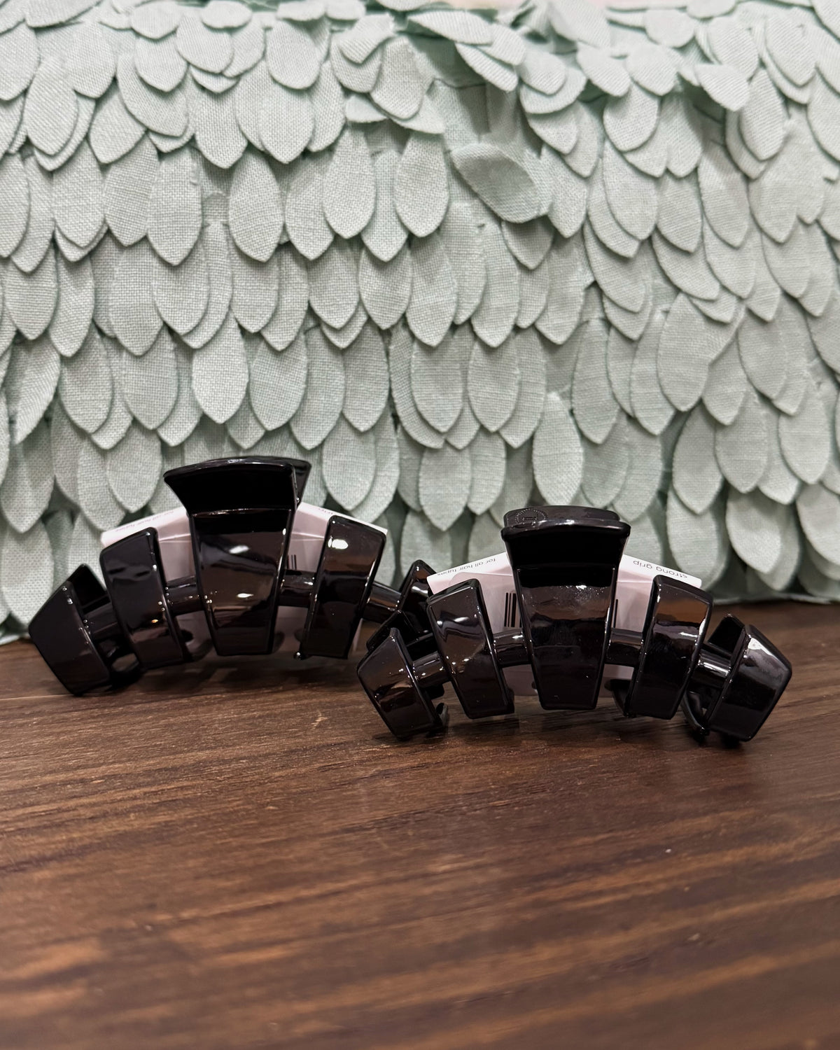 TELETIES Classic Hair Clip in Jet Black