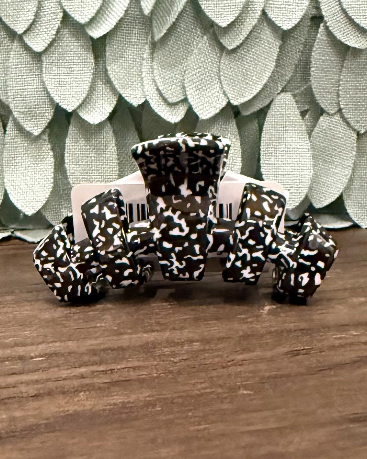 TELETIES Classic Hair Clip in Study Session