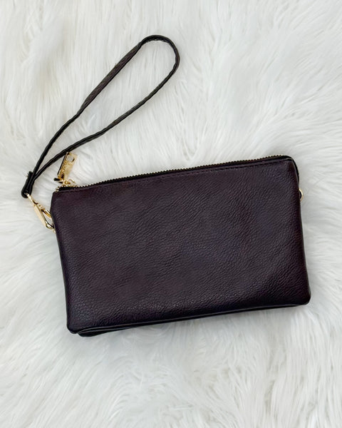 Riley Crossbody/Wristlet in Coffee