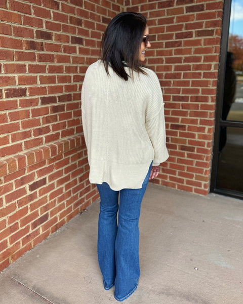 Mara REG/CURVY Knit Sweater in Beige