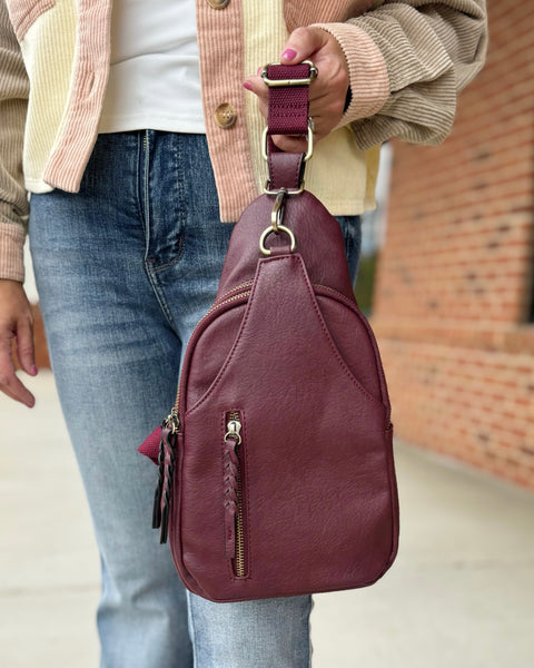 Nikki Sling Bag in Wine