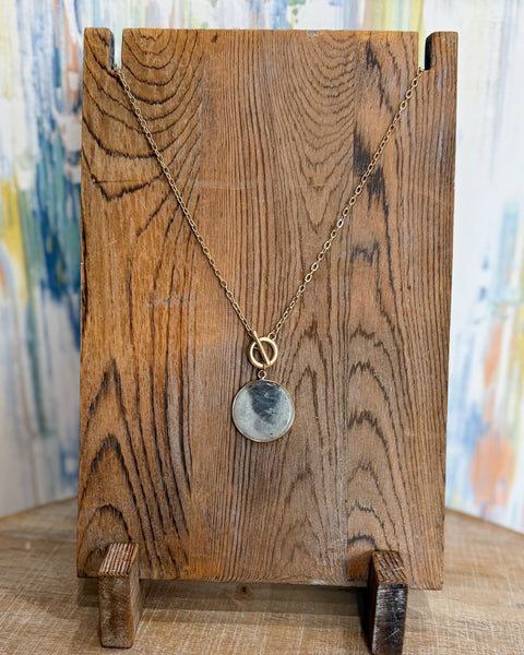 Gray Disc Pendant Front Toggle Chain Necklace