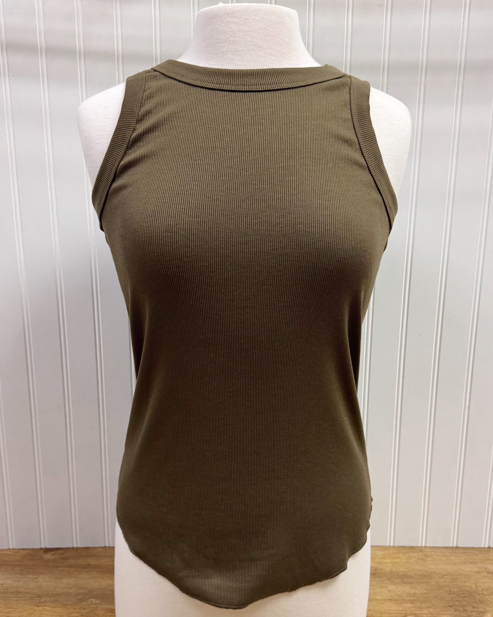 Khloe Ribbed Round Neck Tank in Chestnut