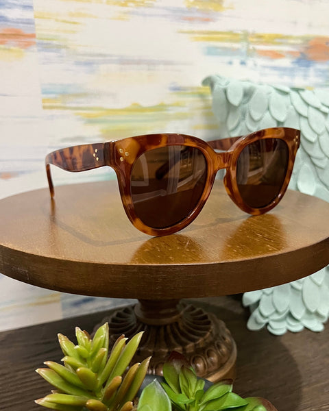 I-SEA Cleo Sunglasses in Tortoise/Brown
