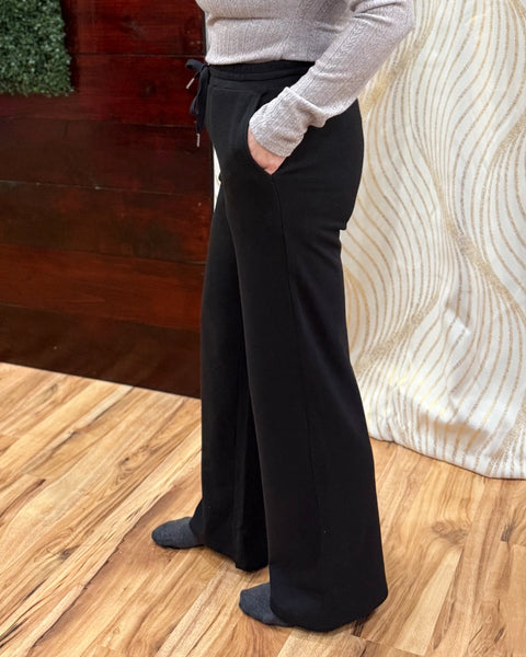 Wendy Lounge Pants in Black