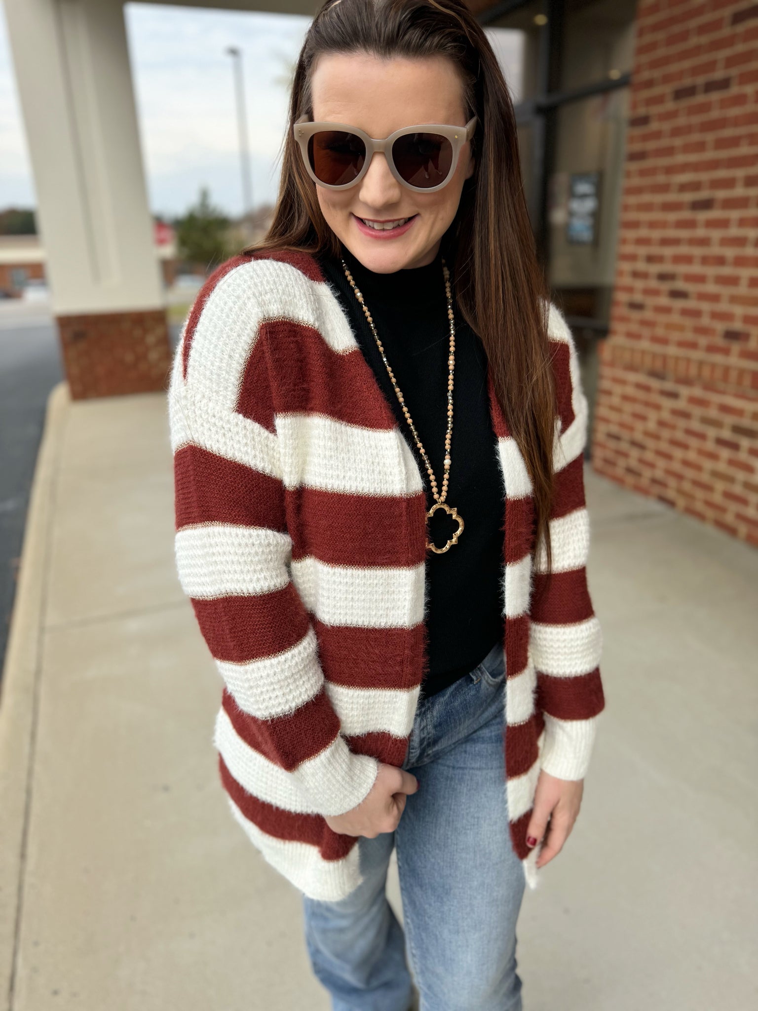 Francis Fuzzy Cardigan in Burgundy