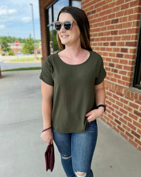 Rylee REG/CURVY Blouse in Olive