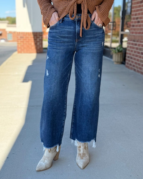Risen Crop Wide Leg Jeans
