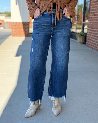 Risen Crop Wide Leg Jeans