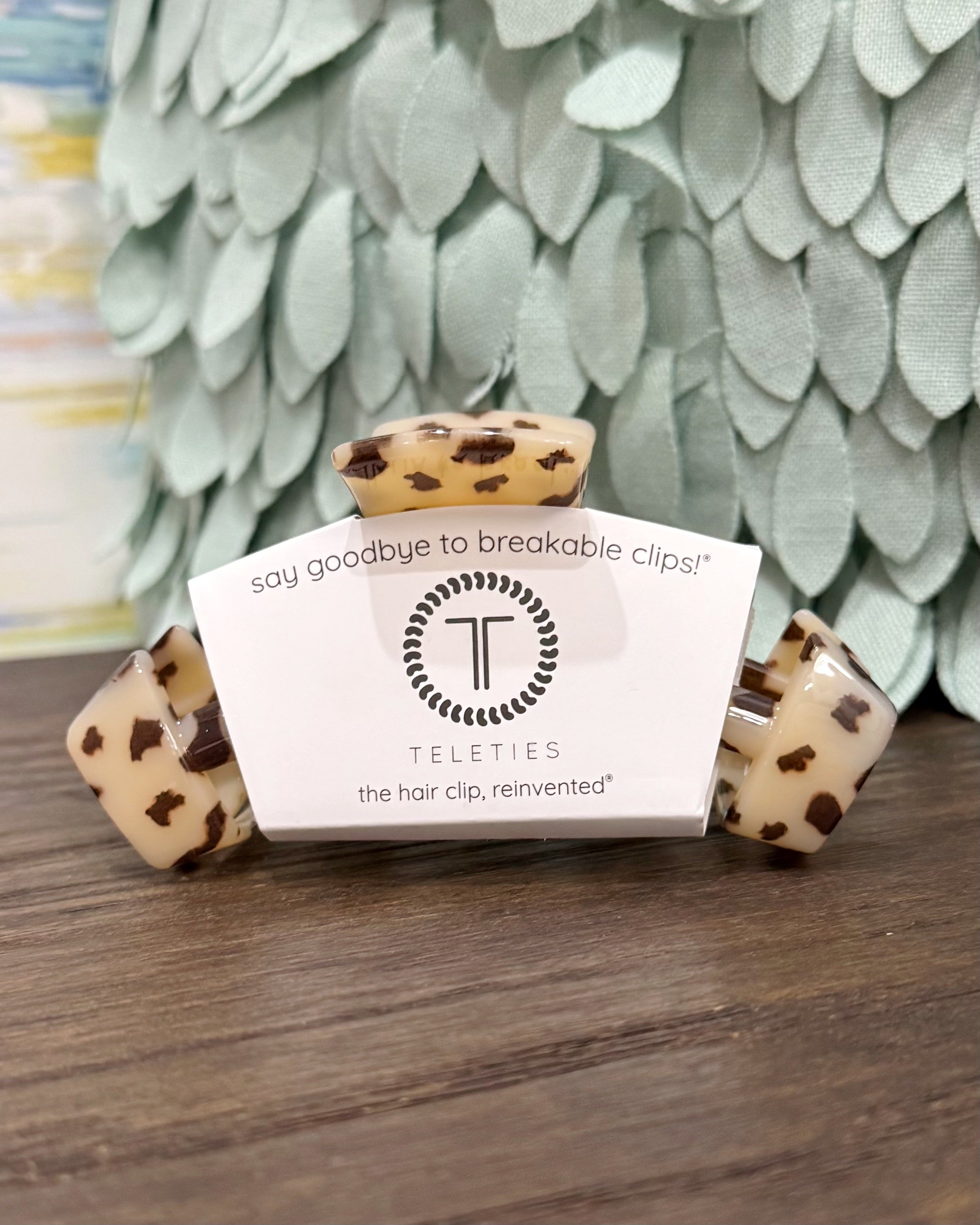 teleties classic hair claw clip in tortoise