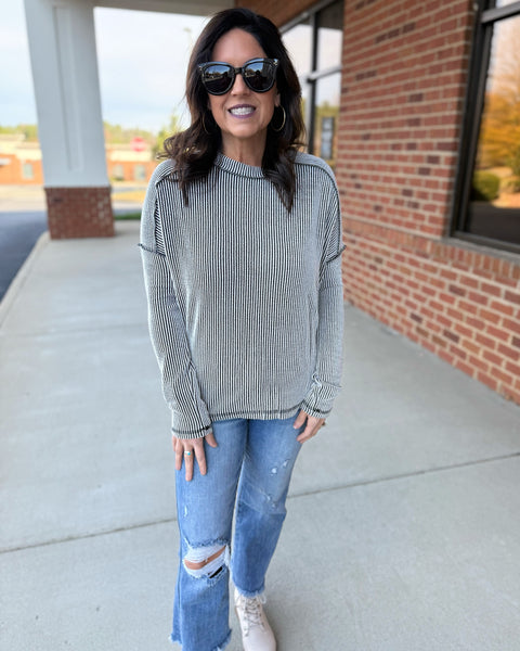 Tiffany REG/CURVY Top in Black/White FINAL SALE