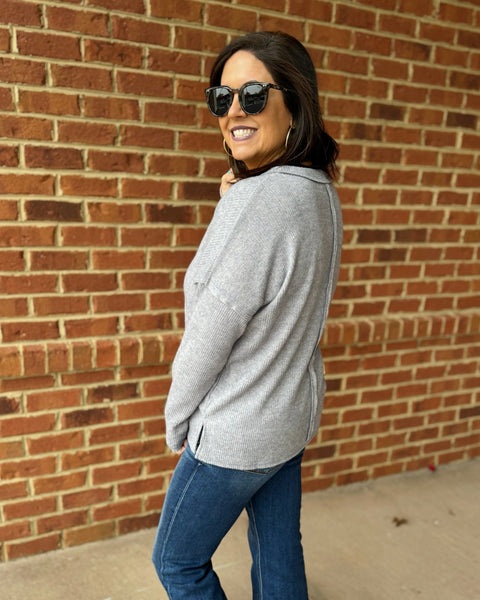 Emmett REG/CURVY Ribbed Sweater in H. Grey