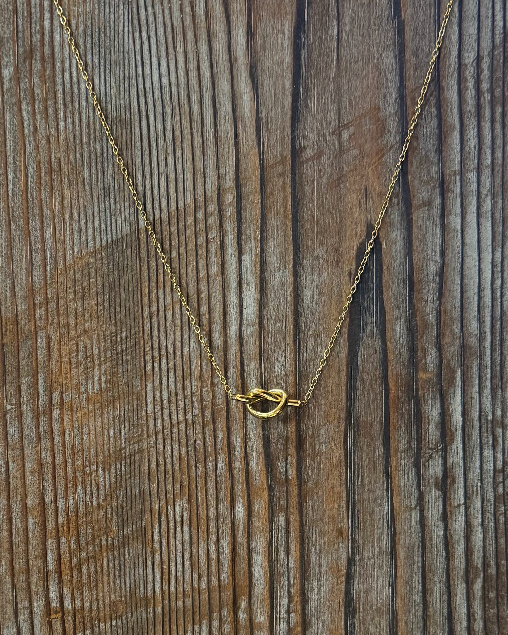 Knotted Necklace in Gold