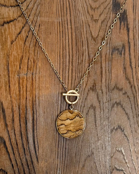 Brown Disc Pendant Front Toggle Chain Necklace