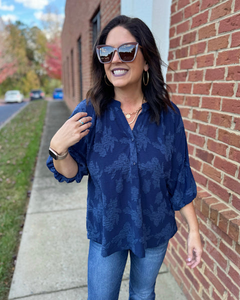 Valerie REG/CURVY Floral Burnout Blouse in Navy