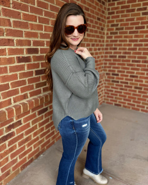 Mara REG/CURVY Knit Sweater in Charcoal