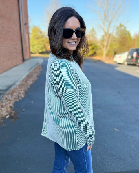 Emily REG/CURVY Top in Dark Green FINAL SALE