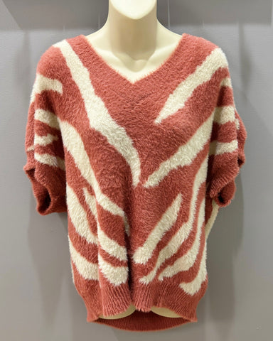 Pearl CURVY Sweater in Rose Taupe