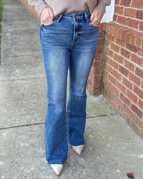 Risen REG/CURVY Flare Jeans