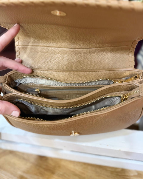 Daia Crossbody in Taupe