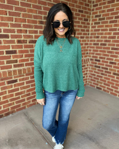 Lori REG/CURVY Ribbed Sweater in Dark Green