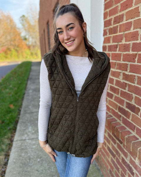 Brooks Quilted Vest in Olive
