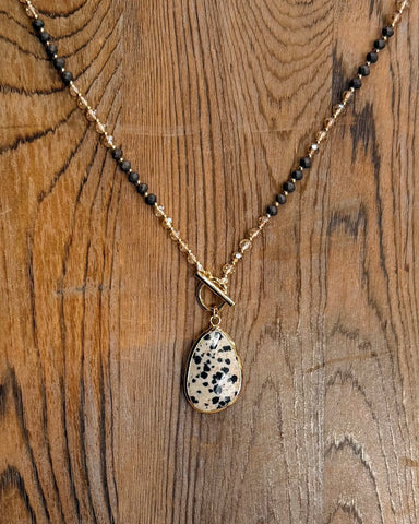 Beaded Necklace with Black Teardrop Pendant