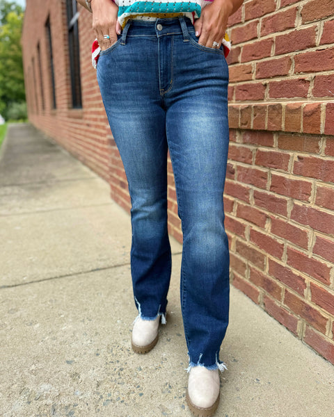 Judy Blue REG/CURVY Mid Rise Bootcut Jeans