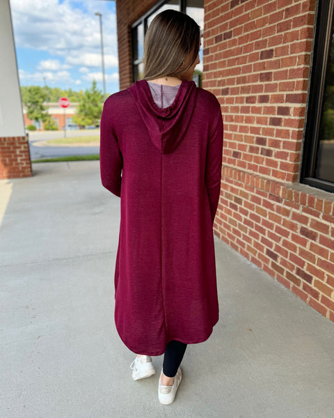 London REG/CURVY Thumb Hole Pullover in Burgundy