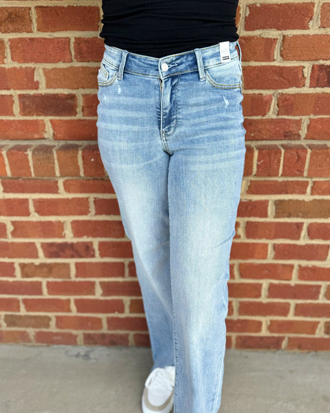 Judy Blue REG/CURVY V-Front Straight Jeans FINAL SALE