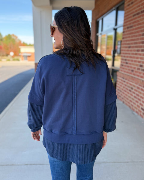 Raven REG/CURVY Sweatshirt Top in Navy