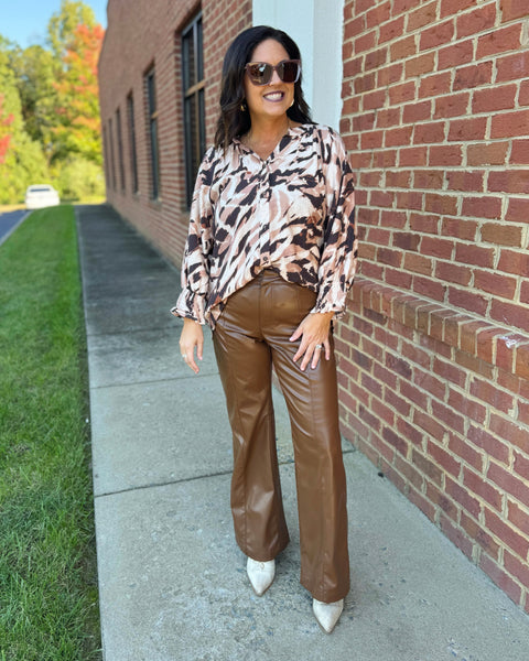 Presley Button Up Blouse in Brown