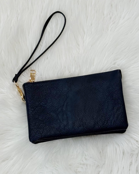Riley Crossbody/Wristlet in Navy