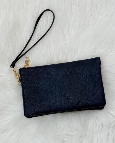 Riley Crossbody/Wristlet in Navy