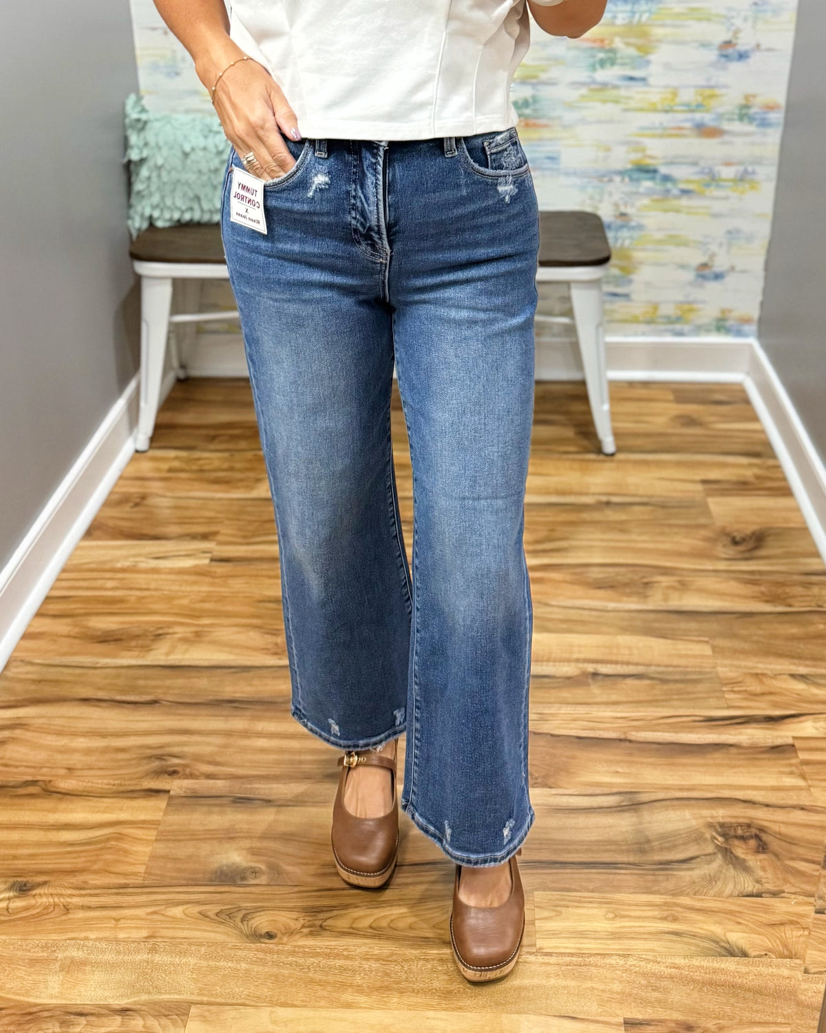 Risen Crop Wide Leg Jeans