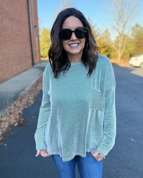 Emily REG/CURVY Top in Dark Green FINAL SALE