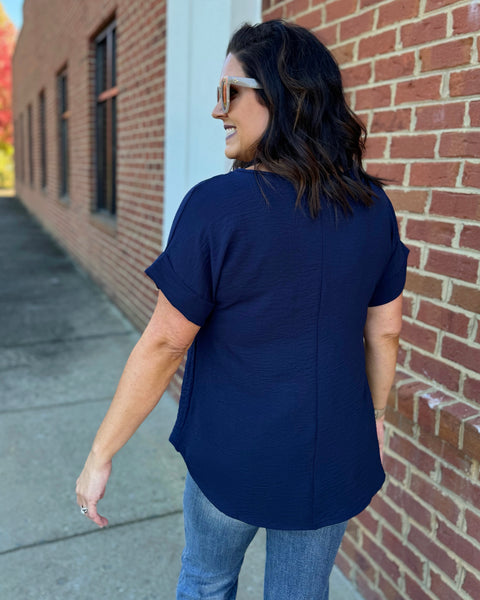 Rylee REG/CURVY Blouse in Navy