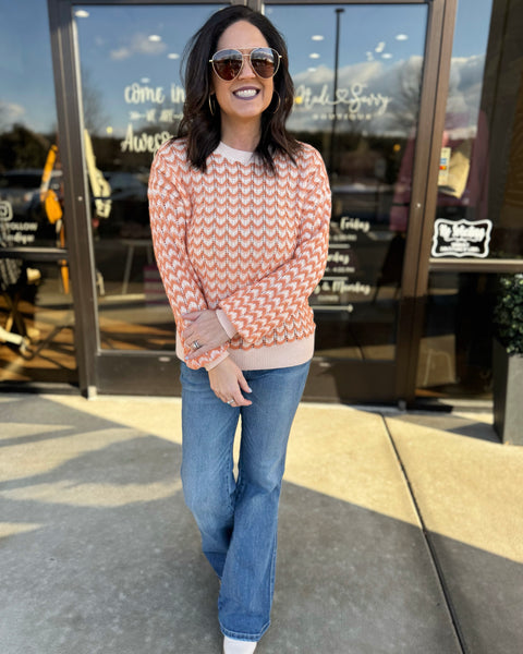 Mindy Chevron Sweater in Coral