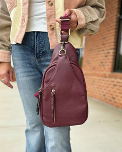 Nikki Sling Bag in Wine