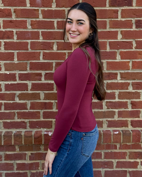 Devin Scoop Neck Top in Burgundy