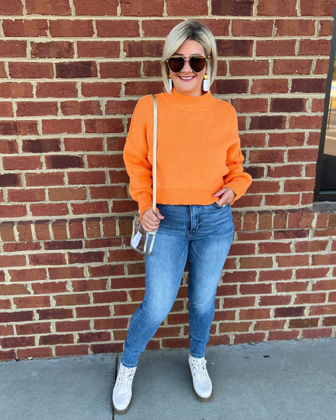 Denise Cropped Sweatshirt in Orange