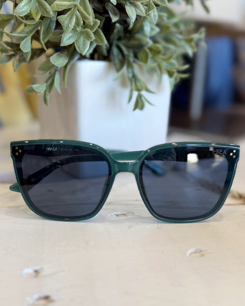 I-SEA Madi Sunglasses in Pool/Navy