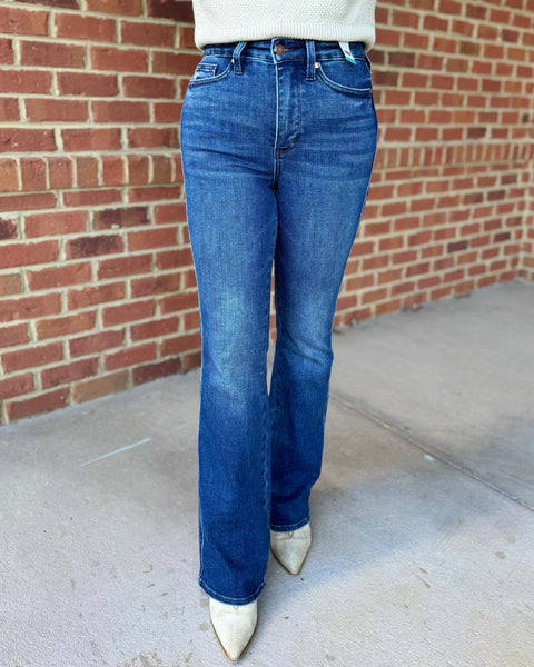 Judy Blue REG/CURVY Tummy Control Bootcut Jeans