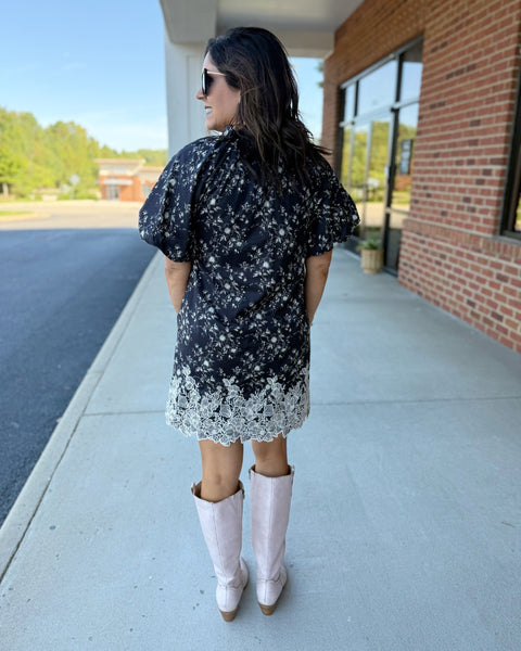 Noelle Floral Dress in Black