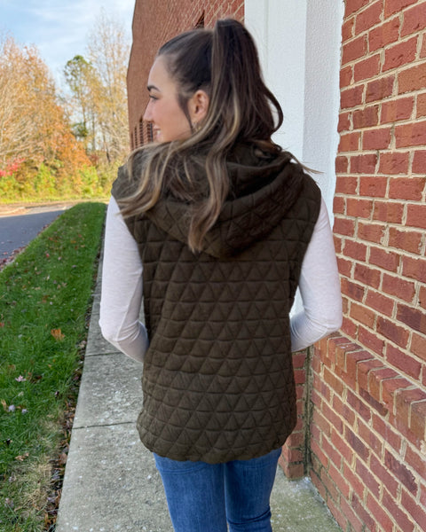 Brooks Quilted Vest in Olive