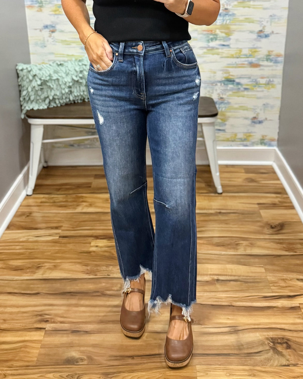 Risen crop straight jeans in dark wash.