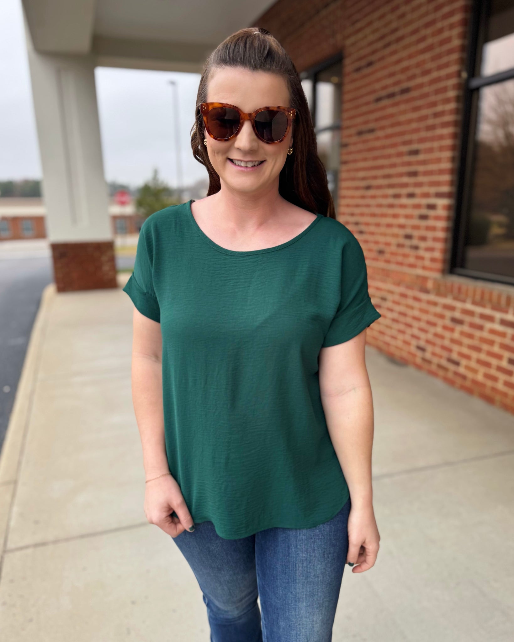 Rylee REG/CURVY Blouse in Hunter Green