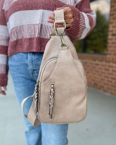 Nikki Sling Bag in Sand